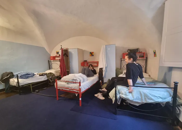 Hostel Il Nosadillo - *