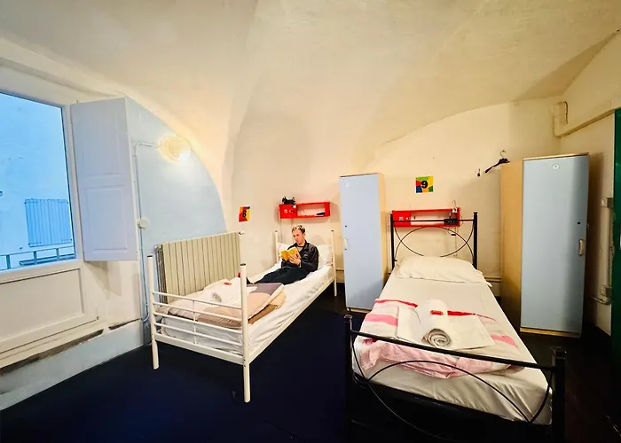 Hostel Il Nosadillo - *